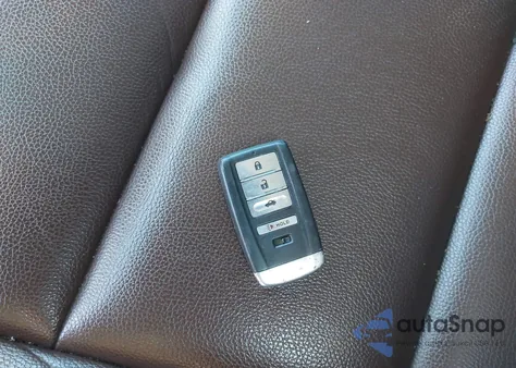 2015 Acura Tlx V6 z USA, uszkodzony, nr VIN 19UUB2F34FA004288